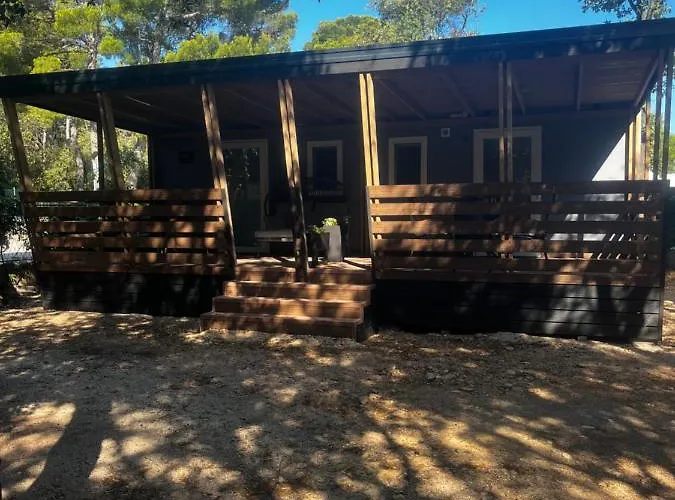 別荘 Lily B Pakoštane